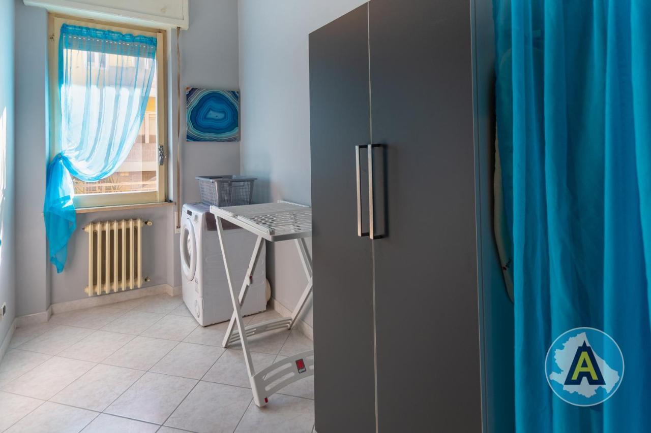 Casa Del Bello - Appartamento Di Fronte Al Mare A Silvi Silvi Marina Exteriör bild